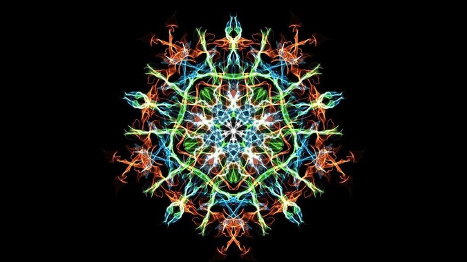 2025年现在开发php项目选择lar***el框架好还是thinkphp框架好？